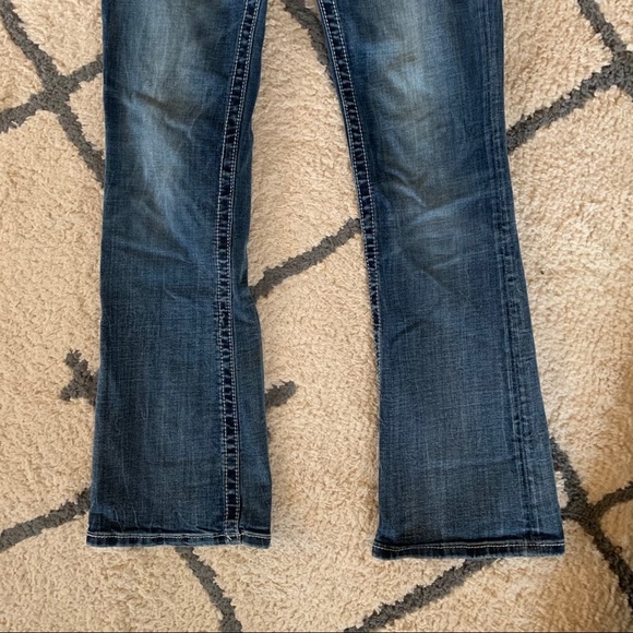 Miss Me Studded Jeans - Picture 6 of 8